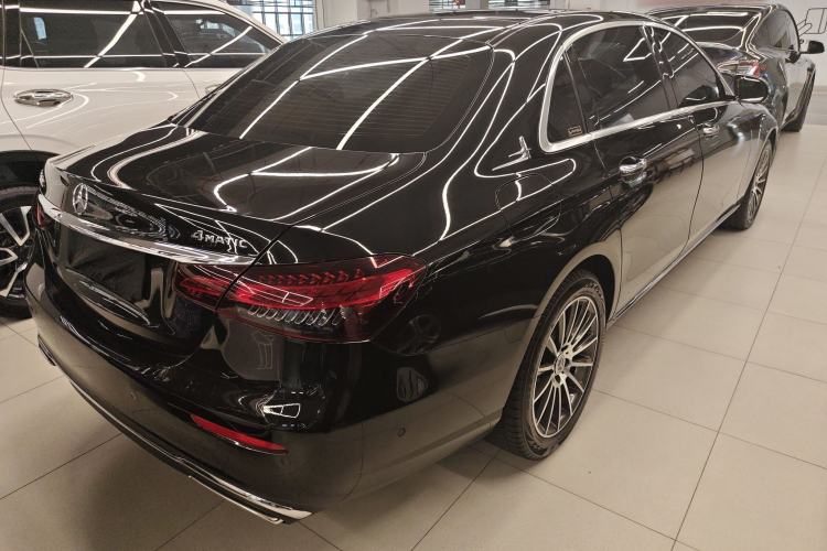 Used Mercedes-Benz E-Class 2023 E 260 L 4MATIC Rear Right 45 Deg