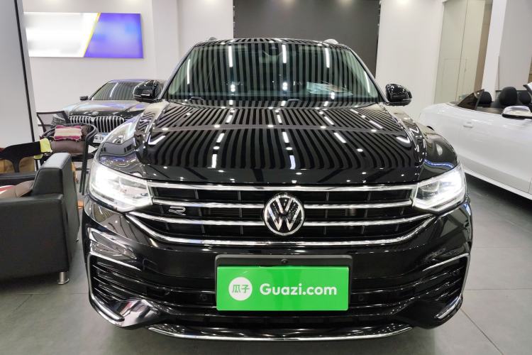 Used Volkswagen Tiguan L 2023 Restyled 330TSI Automatic Two-Wheel Drive R-Line Enhanced Comfort Version