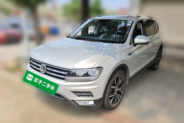 Used Volkswagen Tiguan L 2019 Revised 330TSI Automatic Two-Wheel Drive Smart & Luxury Edition China VI Standard