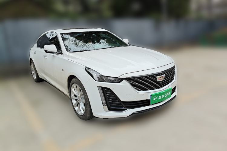 Used Cadillac CT5 2022 28T Luxury Version (Standard Edition) Front Right 45 Deg