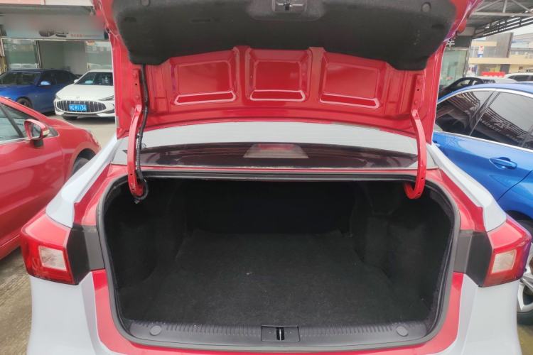 Used Roewe 360 2017 1.5L Automatic Luxury Edition