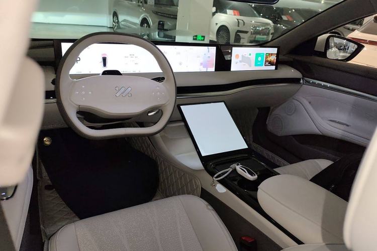 Used IM L7 2022 Pro Model
