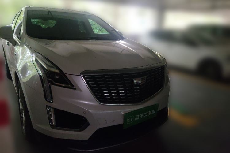 Used Cadillac XT5 2021 2.0T Two-Wheel Drive Luxury Version Front Right 45 Deg