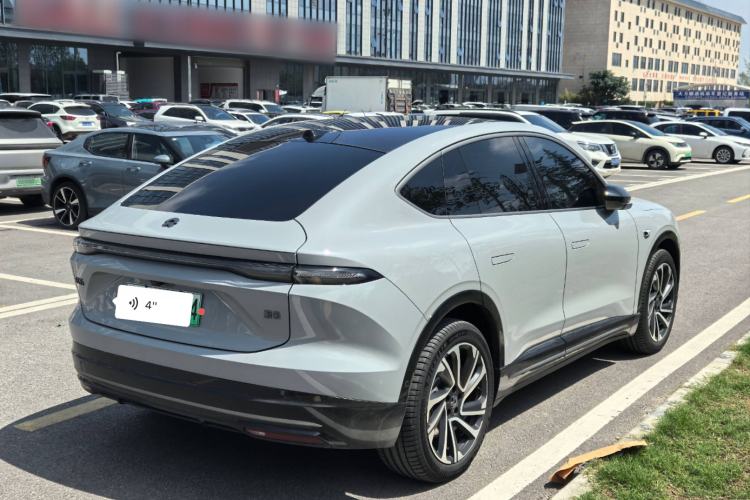 Used Nio EC6 2025 75 kWh