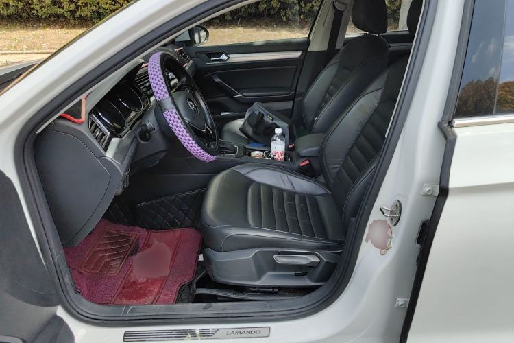 Used Volkswagen Lamando 2018 280TSI DSG Comfort Edition
