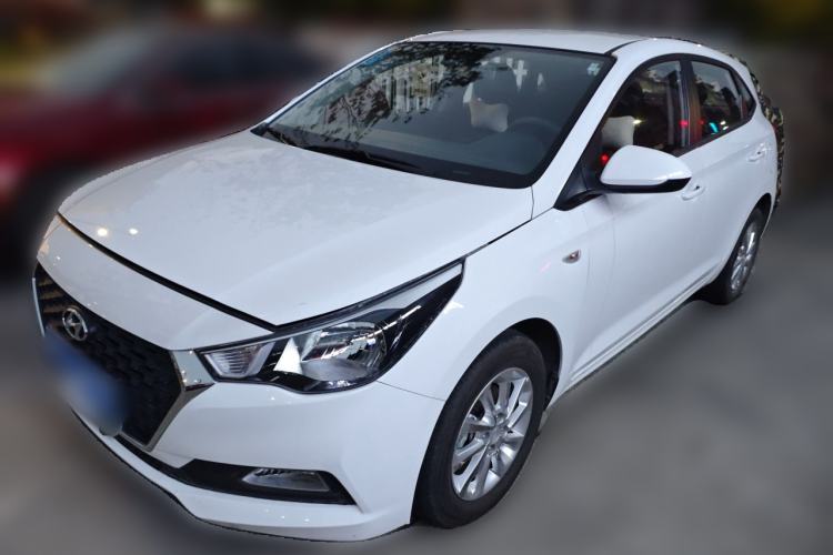 Used Hyundai Verna RV 2017 1.4L Automatic Cool Edition GLS China V Emission Standard