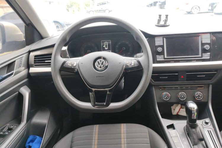 Used Volkswagen Lavida 2019 280TSI DSG Comfort Edition China VI standard Steering Wheel