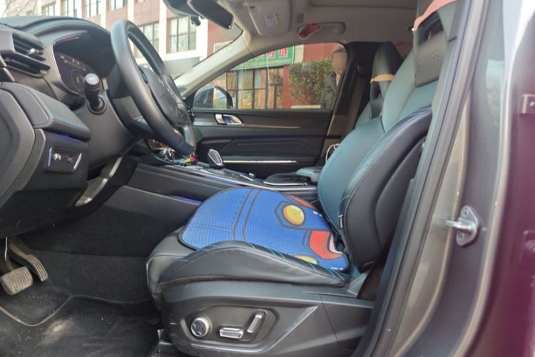 Used Lynk & Co 05 2022 2.0T Two-Wheel Drive Shine Halo
