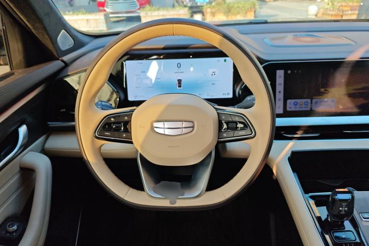 Used Geely Auto Monjaro L 2025 Dongfang Yao 2.0TD Automatic Lanxing Edition