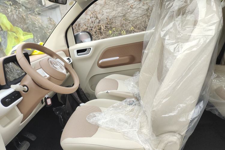 Used Wuling Hongguang MINIEV 2024 3rd Generation 215km Youth Edition
