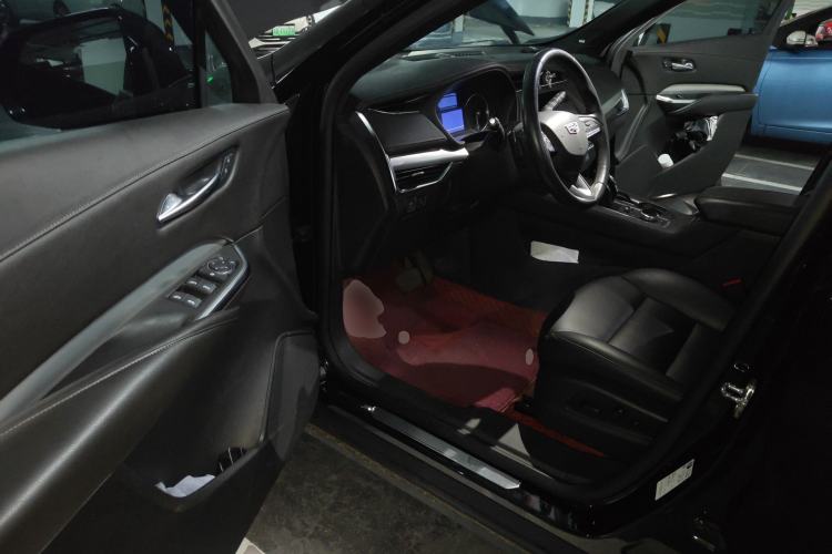 Used Cadillac XT4 2021 28T Two-Wheel Drive Leading Version Driver Seat