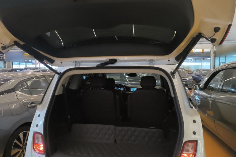 Used Buick GL6 2019 18T 6-Seater Connected Luxury Version China VI Standard
