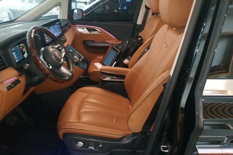 Used Hongqi HQ9 2023 2.0T Smart Connect Flagship Edition
