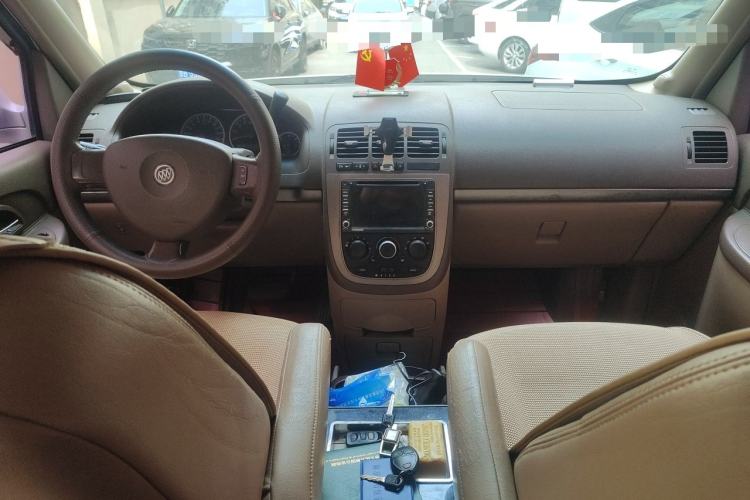 Used Buick GL8 2011 2.4L CT Comfort Edition
