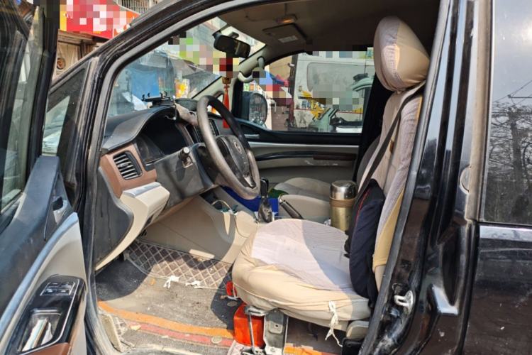 Used FORTHING Lingzhi 2019 Facelifted M5L 1.6L 7-Seater Base Model China VI Standard Left Front Seat