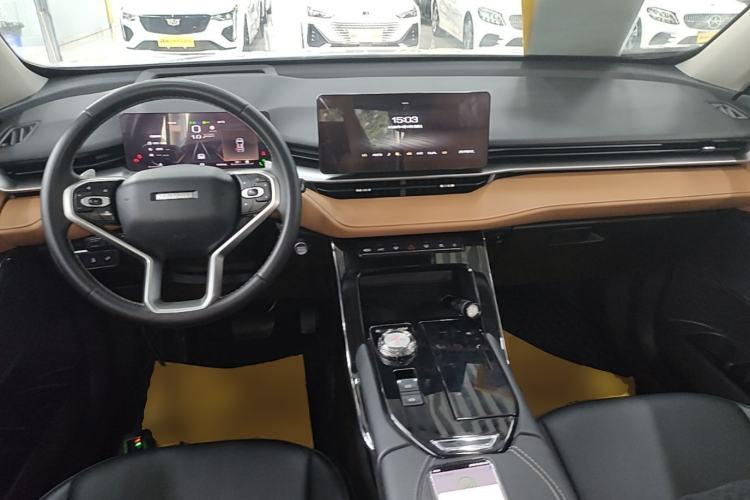 Used Haval H6 2021 3rd Generation 1.5T Automatic Two-Wheel Drive Max Center Console