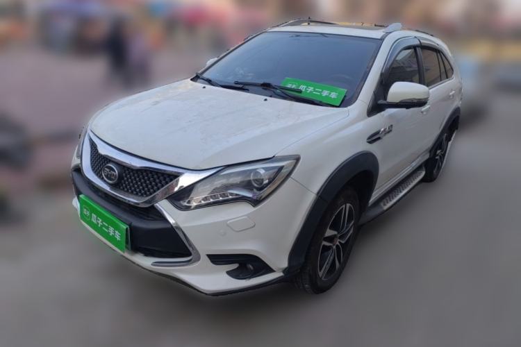 Used BYD Tang New Energy 2015 2.0T Four-Wheel-Drive Flagship Model