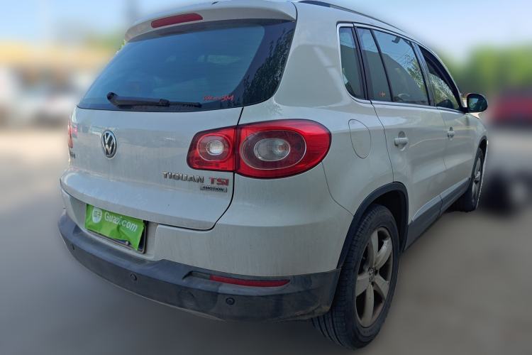 Used Volkswagen Tiguan 2010 2.0 TSI Automatic All-Wheel-Drive Elite Edition Rear Right 45 Deg