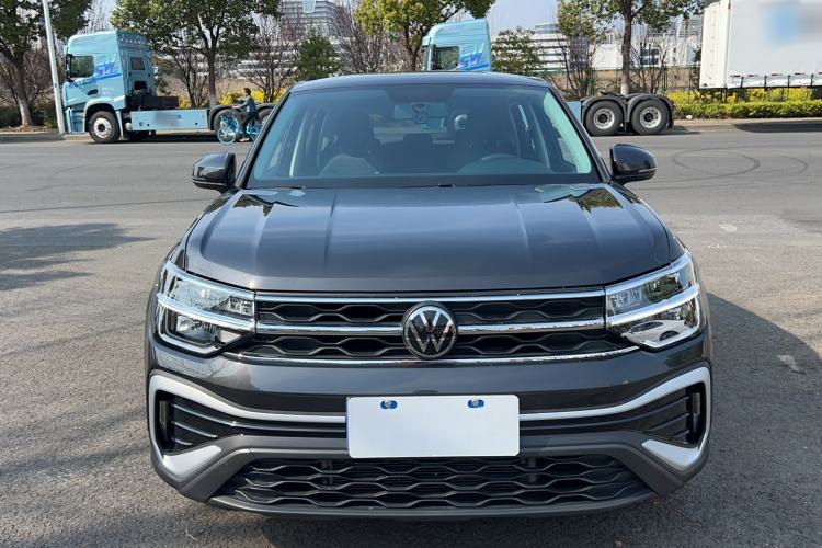 Used Volkswagen Tharu 2024 300TSI Two-Wheel-Drive Crescent Edition Front