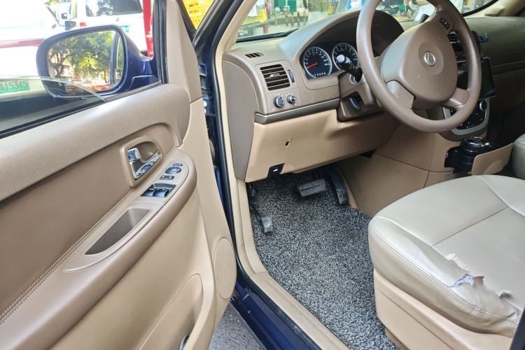 Used Buick GL8 2011 2.4L CT Comfort Edition
