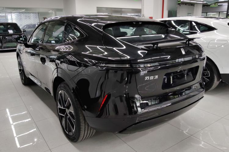 Used Avatr 11 2025 Ultra Extended-Range Edition
