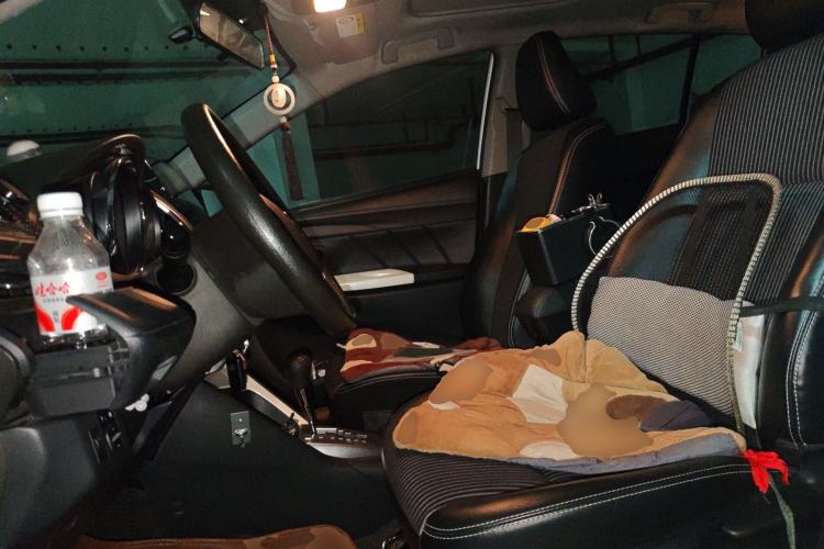 Used Toyota YARiS L Zhi Xuan 2015 1.5G Automatic Xuan Dong Sunroof Special Edition
