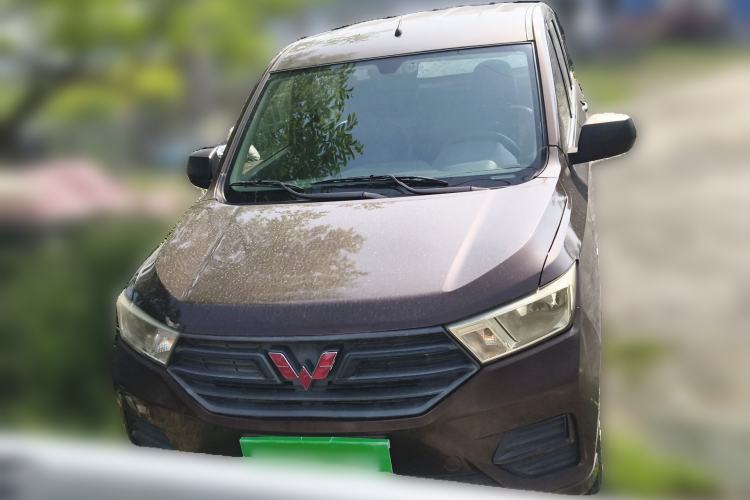 Used Wuling Hongguang 2019 1.5L S Basic Version China VI Standard LAR Front