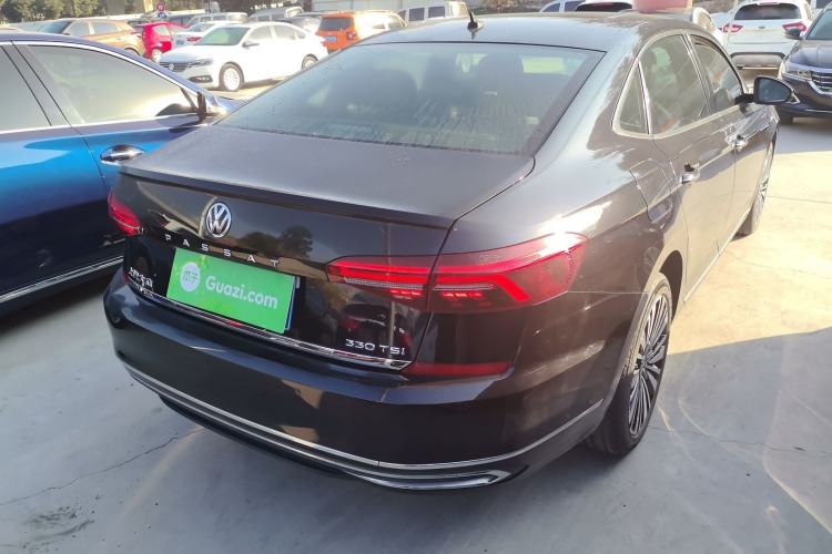 Used Volkswagen Passat 2019 330TSI Luxury Edition China VI Standard