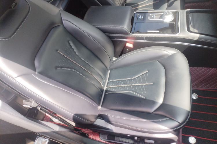 Used Ford Edge 2021 PLUS EcoBoost 245 Two-Wheel-Drive Platinum Edition 5 Seats