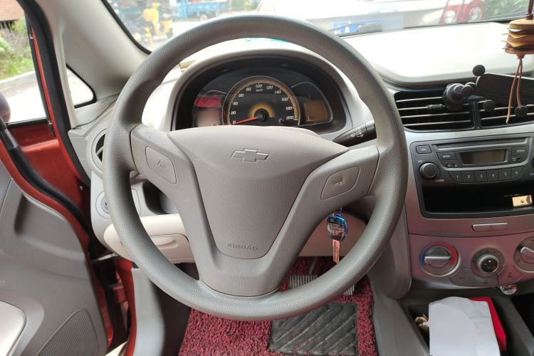 Used Chevrolet Sail 2013 Sedan 1.2L AMT Ideal Edition Steering Wheel