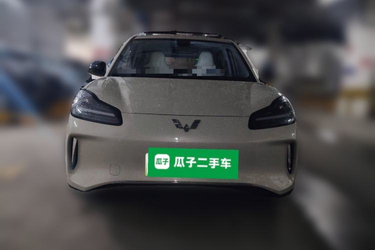 Used Wuling Bingo PLUS 2024 330 km Range Five-Seater Version