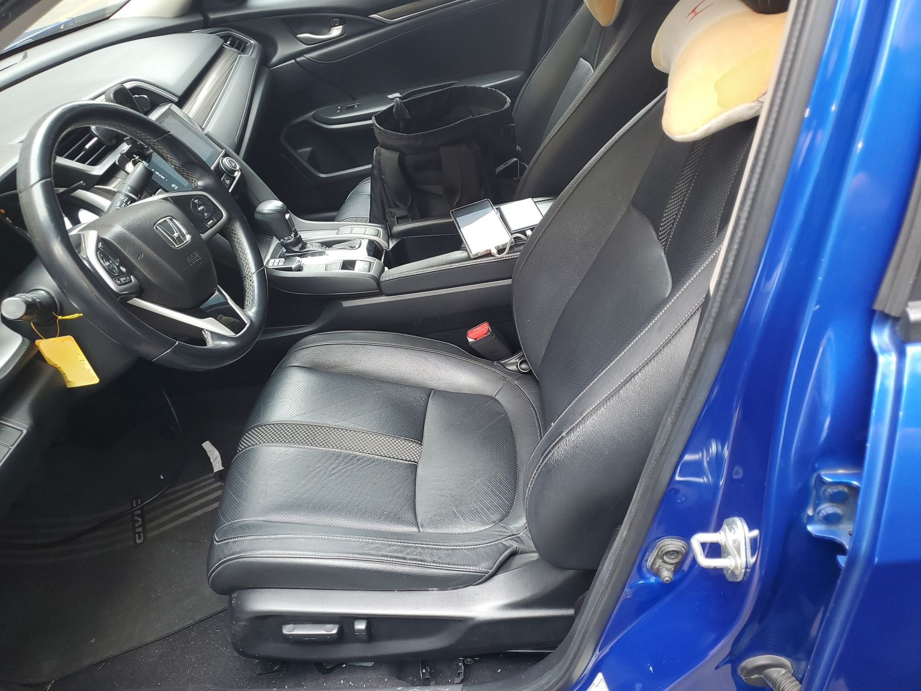 Interior delantero