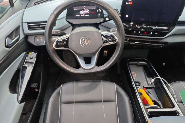 Used Volkswagen ID.4 X 2023 Pure Long-Range Version Steering Wheel