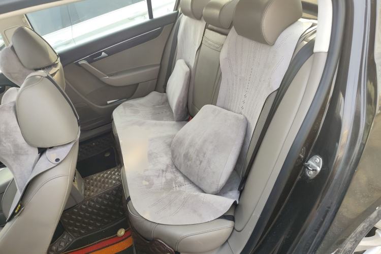 Used Volkswagen Magotan 2012 Facelift 2.0 TSI Prestige Model
