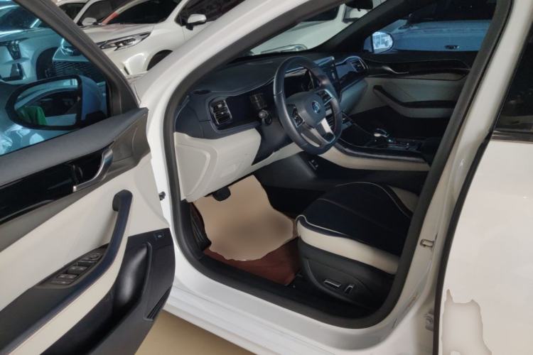 Used BYD Qin PLUS 2021 DM-i 55KM Flagship Model
