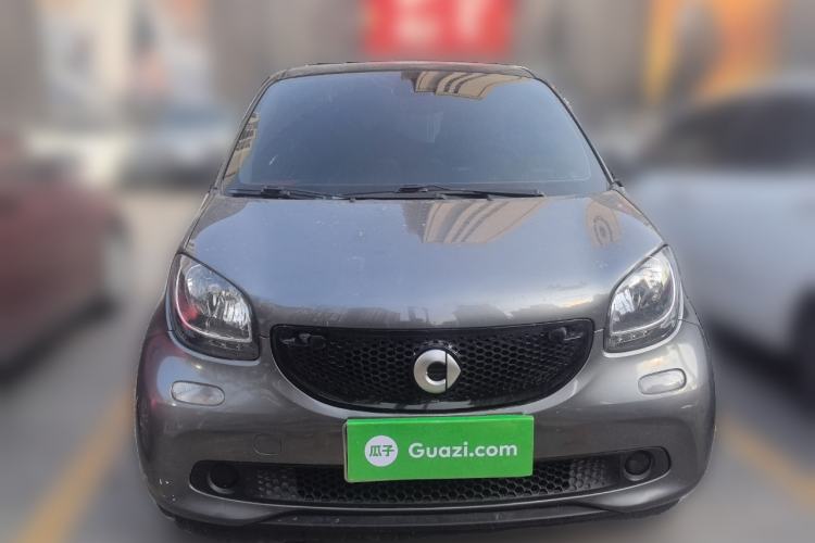 Used smart forfour 2018 0.9T 66 kW Pioneer Edition
