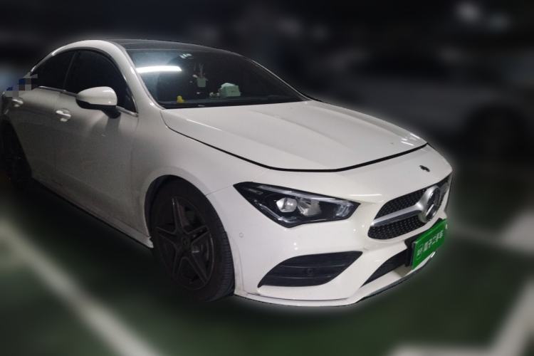 Used Mercedes-Benz CLA 2022 CLA 200 Front Right 45 Deg