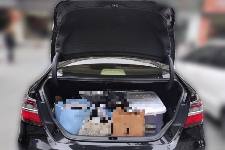 Used Toyota Camry 2015 Dual-Engine 2.5 HG Luxury Navigation Edition Trunk