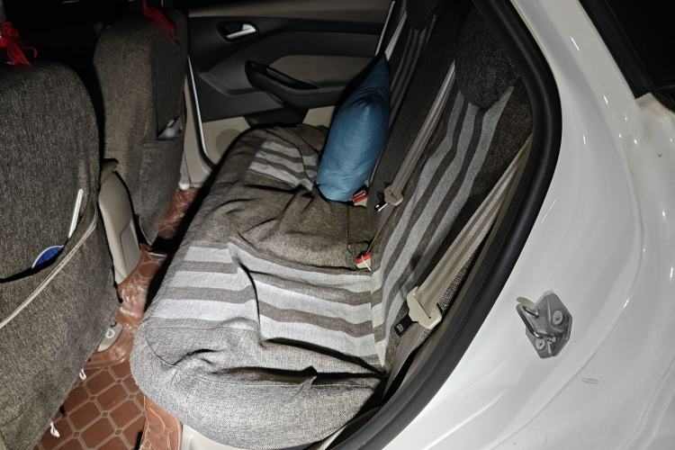 Used Ford Focus 2012 Sedan 1.6L Automatic Comfort Model