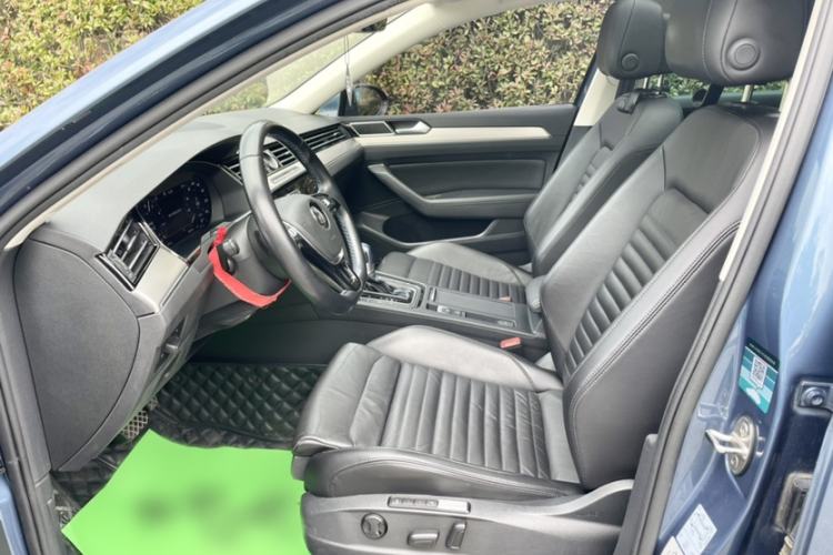 Used Volkswagen Variant New Energy 2019 GTE model
