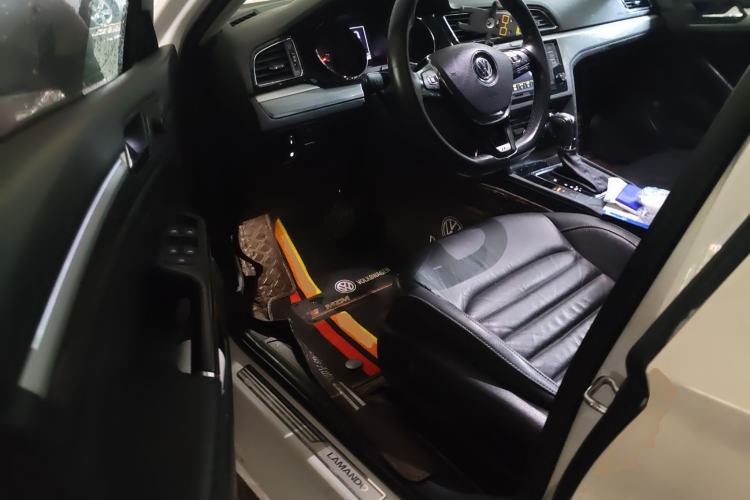 Used Volkswagen Lamando 2017 280TSI DSG Comfort Edition
