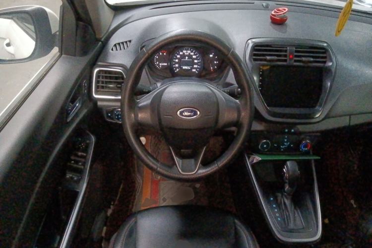 Used Ford Escort 2019 Revised 1.5L Automatic ZhiXiang Version (Tire Pressure Monitoring) China VI Standard Steering Wheel