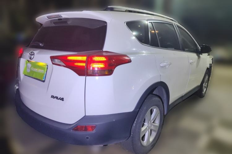 Used Toyota RAV4 2013 2.0L CVT Two-Wheel Drive Urban Edition
