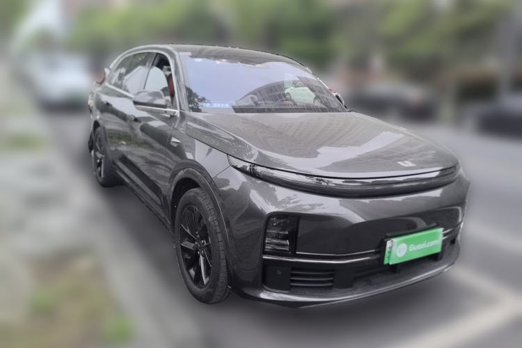 Used Li Auto L7 2023 Pro Model Front Right 45 Deg