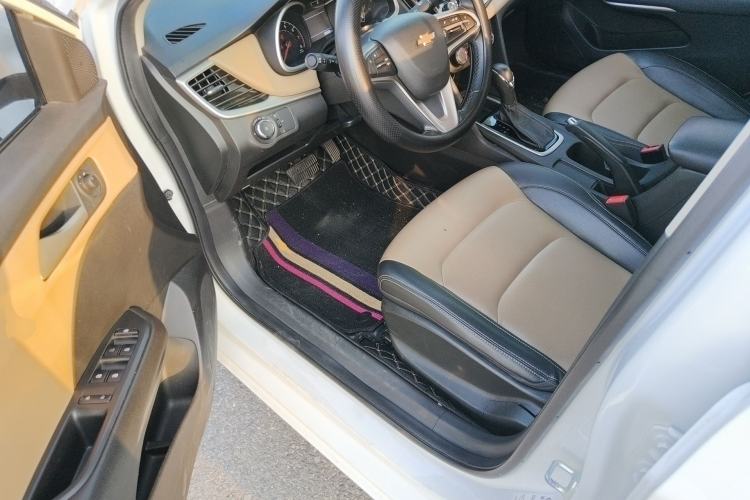 Used Chevrolet Monza 2020 320 Automatic Enjoyment Edition