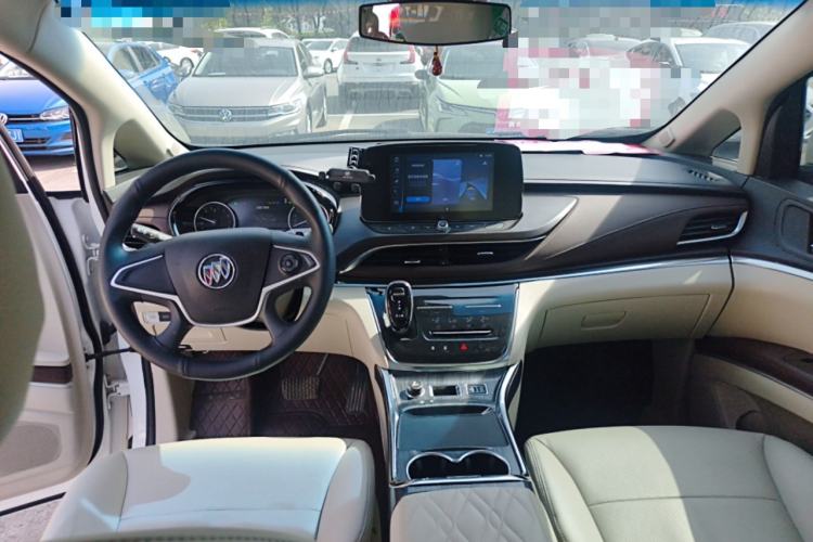 Used Buick GL8 2023 Land Executive Class Comfort Model