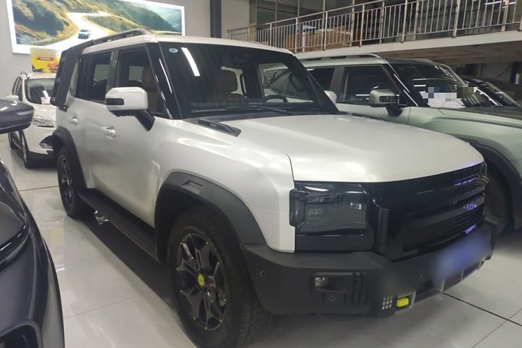 Used JETOUR Traveler 2023 2.0T All-Wheel Drive CrossPRO+