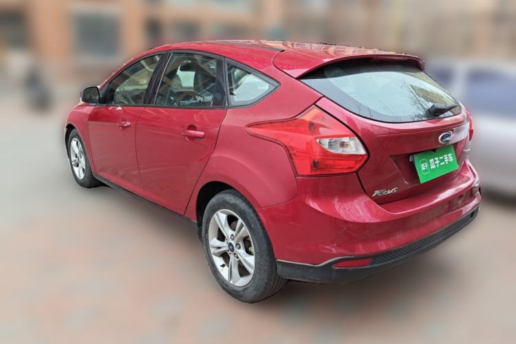 Used Ford Focus 2012 Hatchback 1.6L Automatic Fashion Edition
