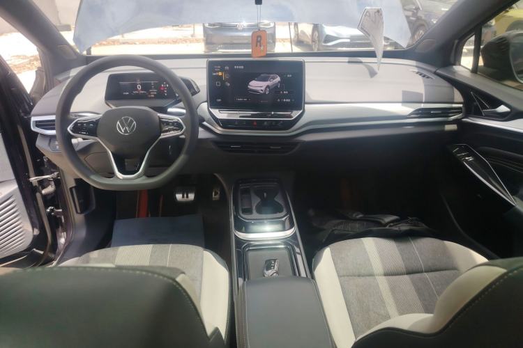 Used Volkswagen ID.4 CROZZ 2022 Long-Range PURE+ Edition