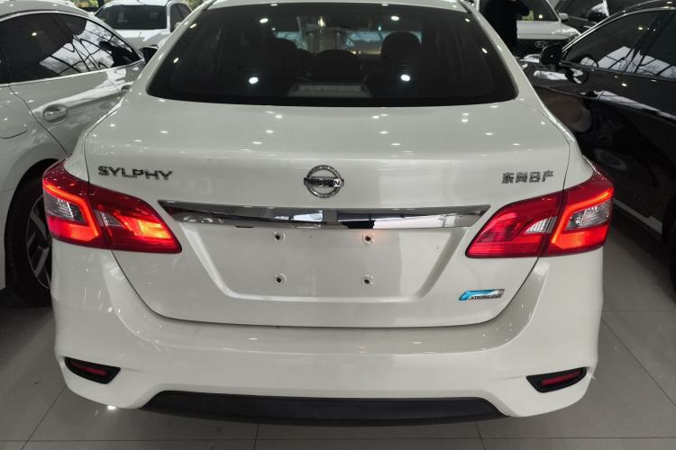 Used Nissan Sylphy 2019 1.6XV CVT Smart Connect Luxury Edition China VI Standard Rear